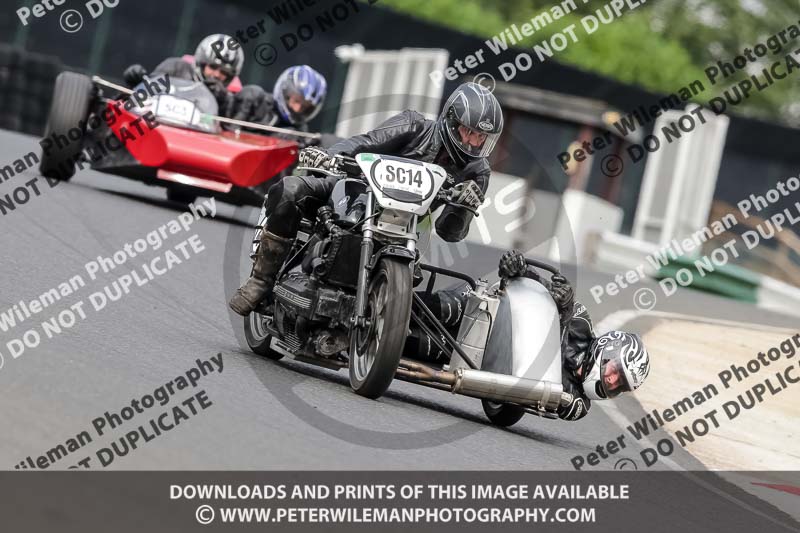 Vintage motorcycle club;eventdigitalimages;mallory park;mallory park trackday photographs;no limits trackdays;peter wileman photography;trackday digital images;trackday photos;vmcc festival 1000 bikes photographs